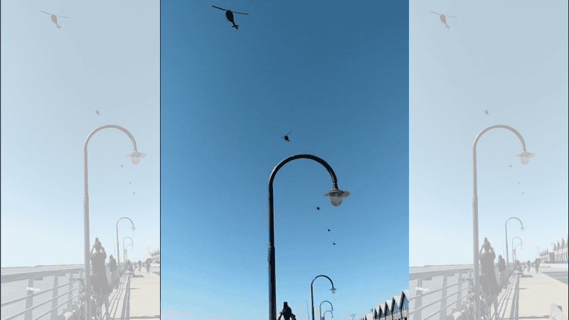 Las aeronaves aparecieron en el cielo y generaron incertidumbre entre los rosarinos que caminaban por la costanera.