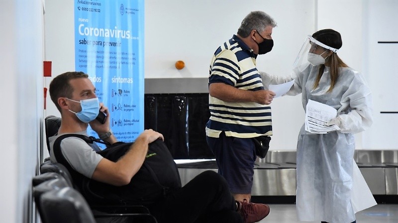 La vacunación contra el coronavirus será clave para no quedar en cuarentena.