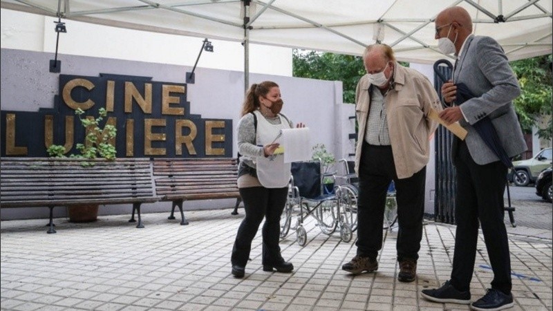 El vacunatorio en el Cine Lumière fue habilitado en marzo de 2021.