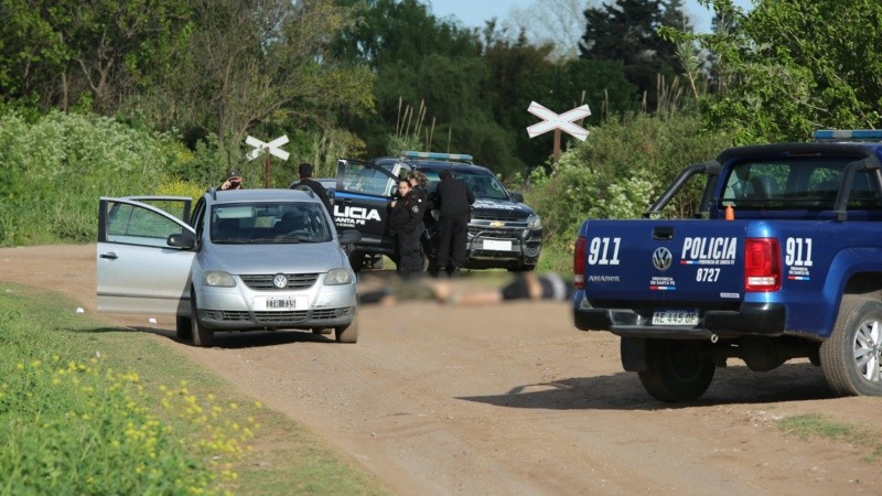 La brutal escena de los crímenes en un descampado de la periferia oeste.