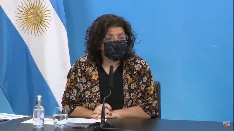 Vizzotti habló con la prensa un día después de las flexibilizaciones anunciadas.