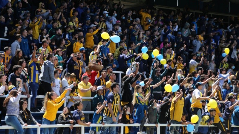 Los hinchas este domingo en el Gigante.