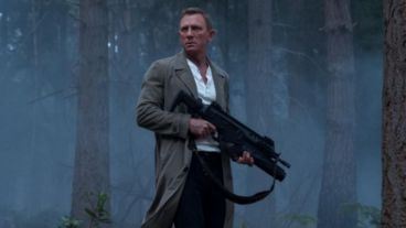 Daniel Craig regresa como el Agente 007 en "Sin tiempo para morir"