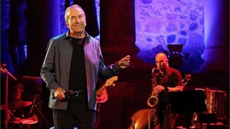 El cantautor español José Luis Perales.