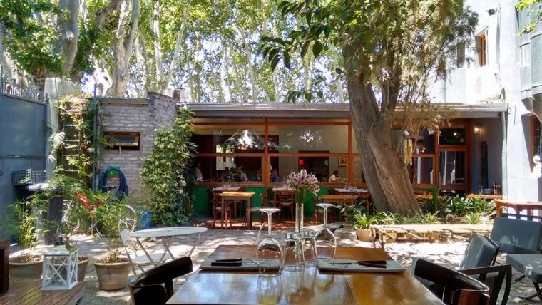 Restaurante Refinería.