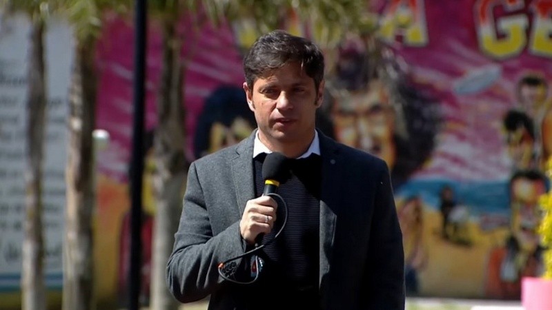 El gobernador bonaerense valoró el gran movimiento del turismo en el fin de semana extra largo