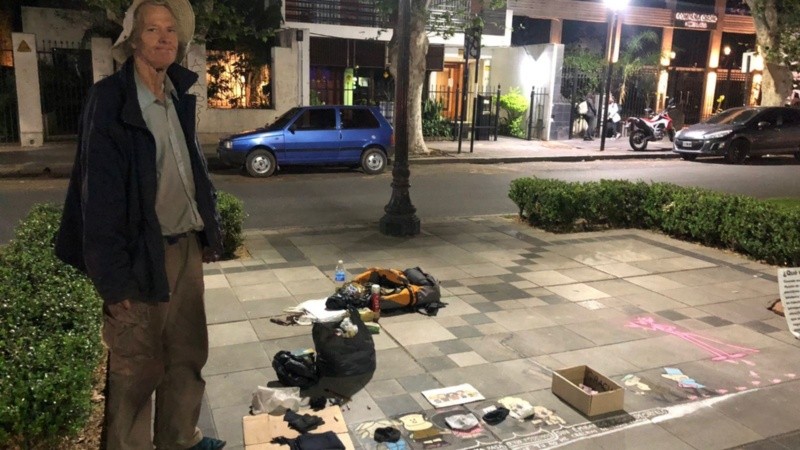 Jonatan, desde Oroño entre Santa Fe y San Lorenzo.