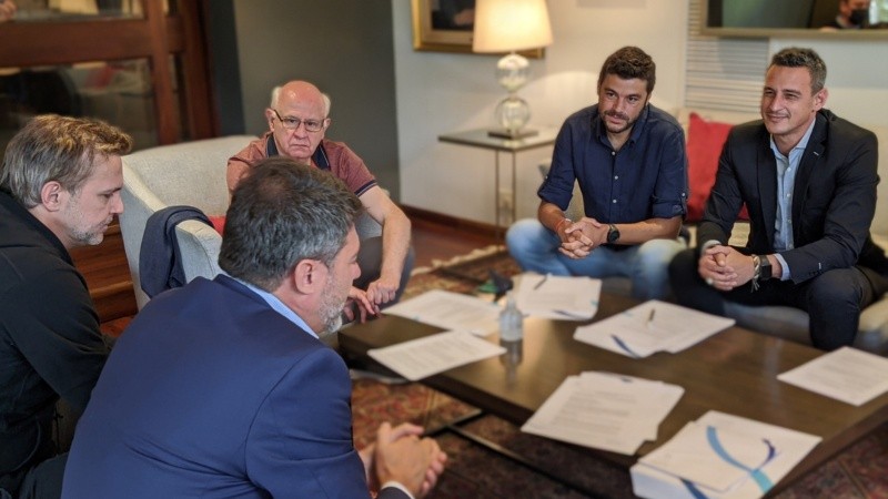 Los candidatos debatirán el jueves 4 de noviembre en De 12 a 14