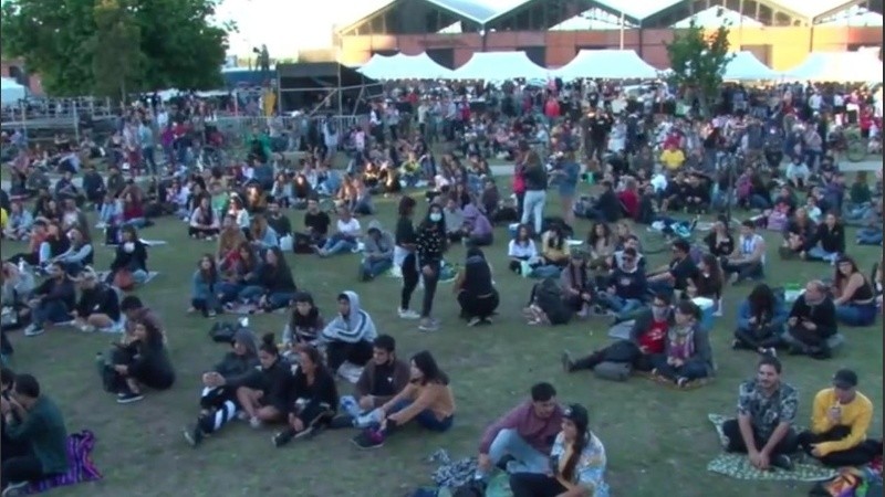 Una tarde de música en Festival Santa Fe Joven,