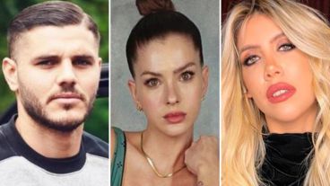 El futbolista y la actriz intercambiaron mensajes por Telegram y la representante los descubrió.