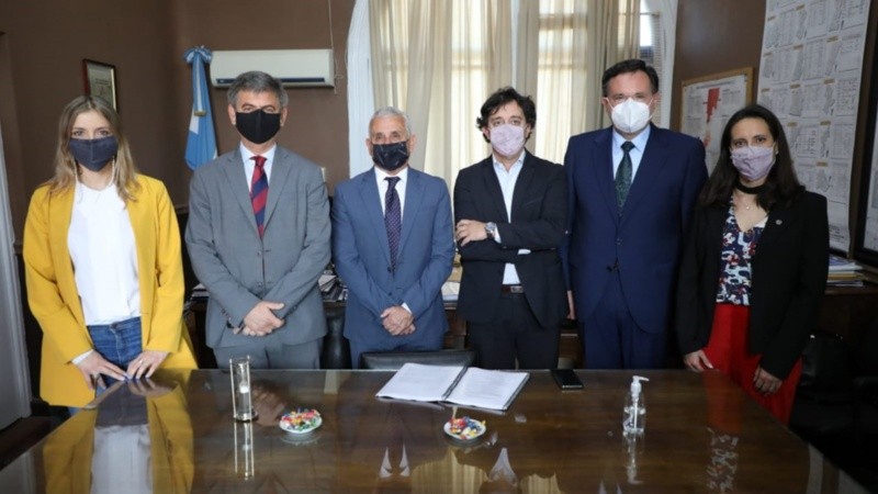 La presentación del anteproyecto del nuevo Código de Consumidores de la provincia.