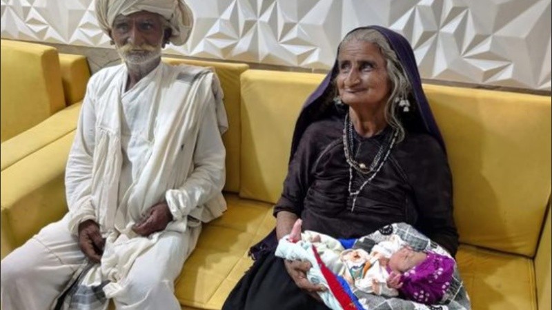 La pareja está casada desde hace 45 años. 