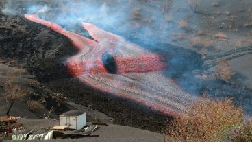 Esta es la tercera erupción de un volcán en La Palma en el último siglo.