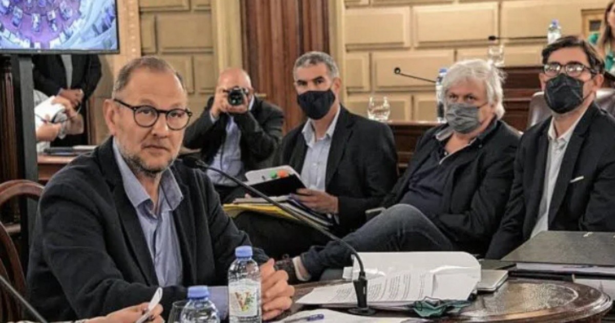 Marcos Corach en la Legislatura: dio detalles de aportes y recursos ...