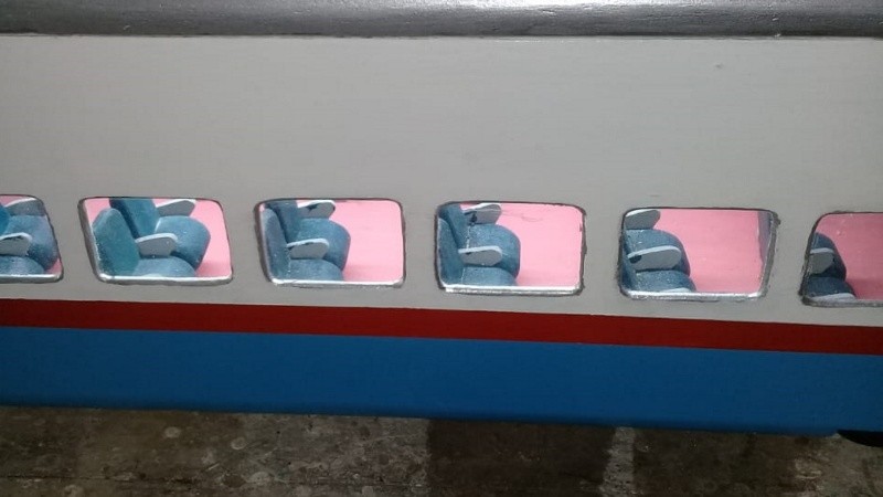 Los fabulosos vagones a escala que hace Jorge en su taller de María Juana