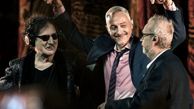 Emotivo encuentro, Charly García, David Lebón y Pedro Aznar años atrás.