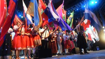 Desde Colectividades analizan realizar una presentación virtual este año.