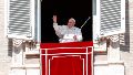 Por primera vez: el Papa habilitó la presencia de mujeres en los altares durante la misa