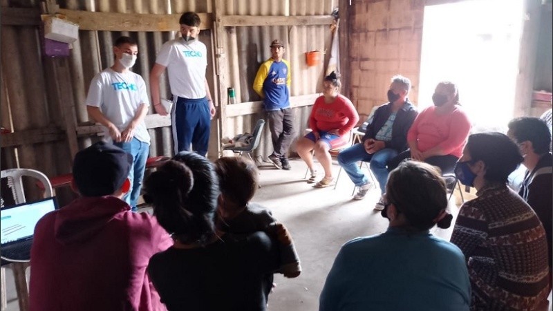 La organización está presente desde 2003 en Argentina, donde ya construyeron más de 15.600 viviendas de emergencia.