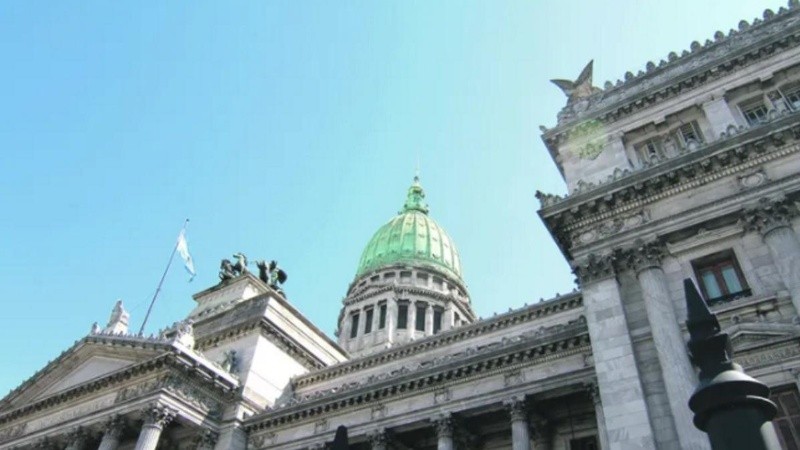 Varios temas en agenda, recambio en puerta y fin de año encima.