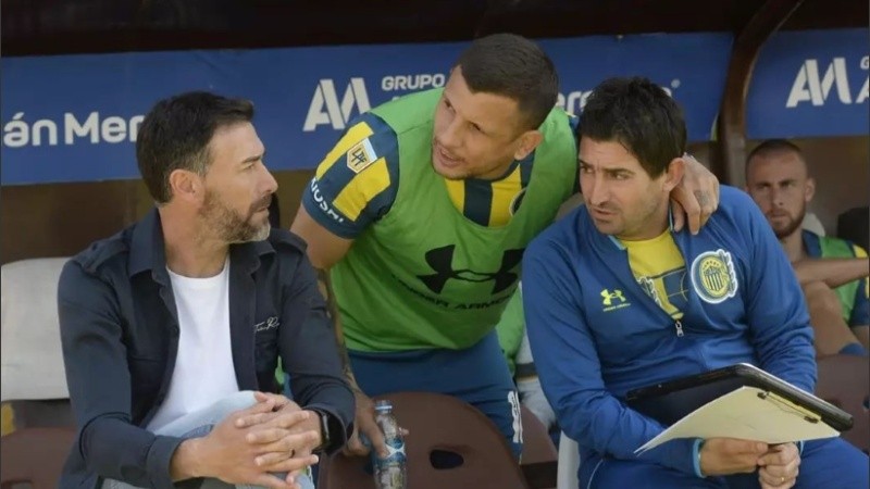 Kily, Vecchio y el ayudante de campo Ricardo De Alberto.