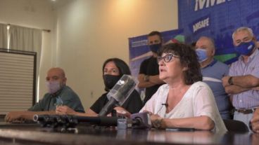 La propuesta es de aumento del 46 % más un extra de 6 mil pesos.