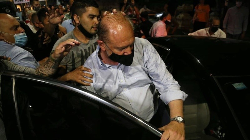 La tensa marcha este miércoles en el Monumento a la Bandera.