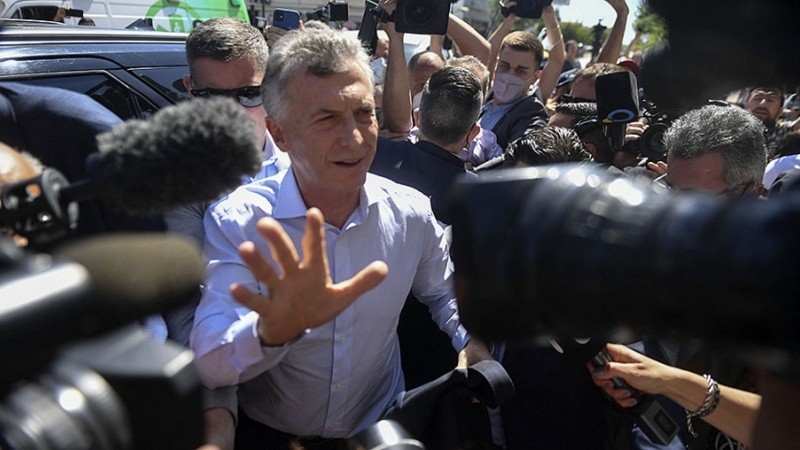 Macri está acusado de seis hechos de espionaje ilegal sobre familiares de las víctimas.