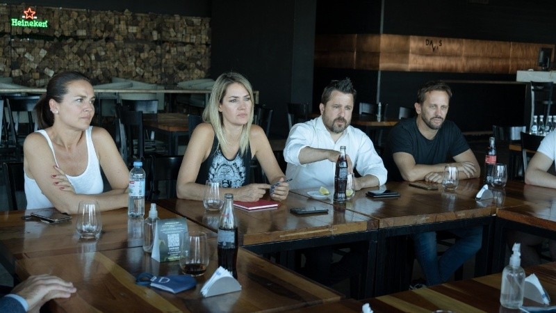 Los candidatos de Juntos por el Cambio con emprendedores locales.