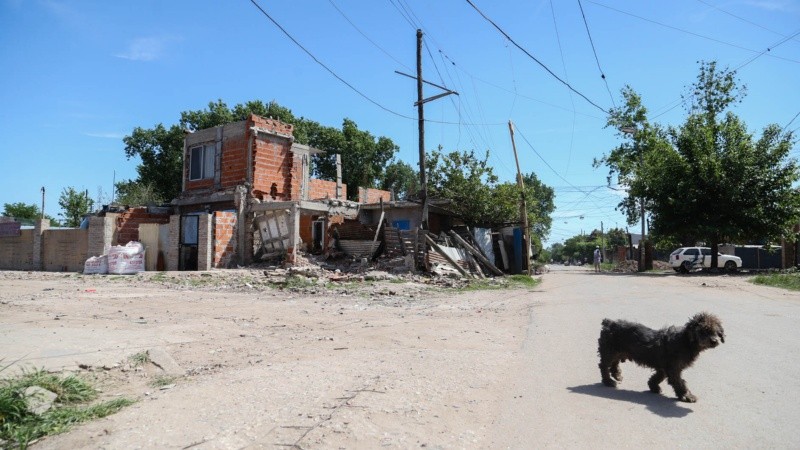 Villa Banana, una de las barriadas tradicionales de Rosario, se urbaniza