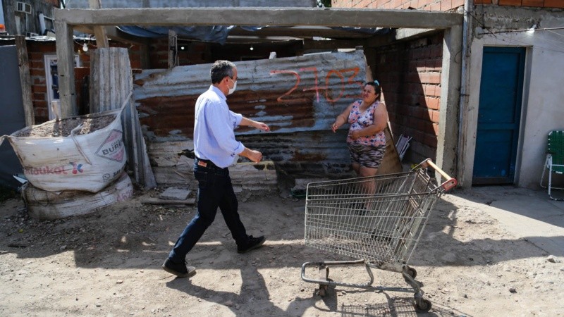 El intendente Javkin recorrió la zona junto a Rosario3