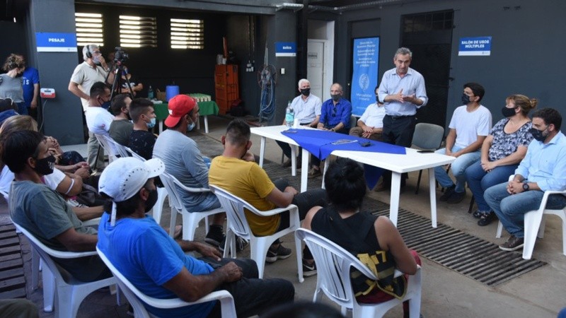 El intendente se reunió con un grupo de recuperados urbanos. 
