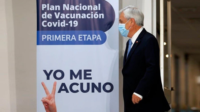 La campaña de vacunación en Chile continua para evitar que se propaguen los casos.