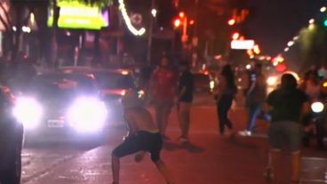 La marcha vecinal culminó con incidentes frente a la comisaría.