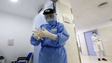 Este jueves fallecieron 12 hombres y 13 mujeres.