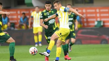 Ruben tuvo tres chances claras para anotar y quedar como único segundo goleador del club, pero falló.