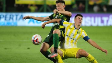 Central no supo detener a Defensa que se lo llevó por delante y lo goleó.