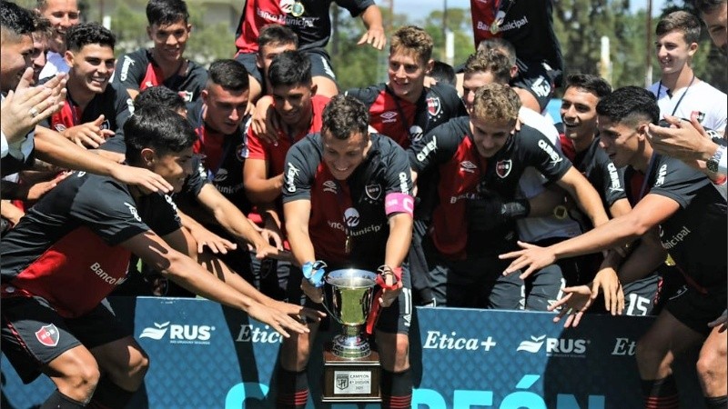 El semillero rojinegro sigue fiel a su historia ganadora.