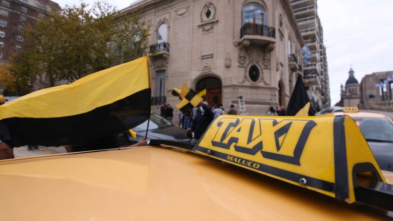 Los taxistas llevaron su pedido al Concejo. 