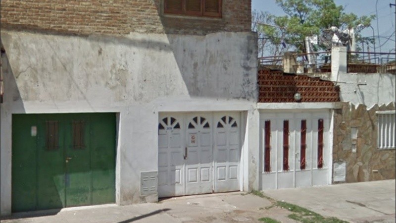 El domicilio de Campbell 3179, cuyo frente fue baleado este lunes.