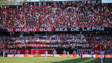 Otra vez el color en las tribunas del Marcelo Bielsa.
