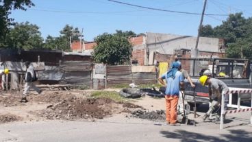 Barrio Toba está fuera del radio servido por Aguas Santafesinas.