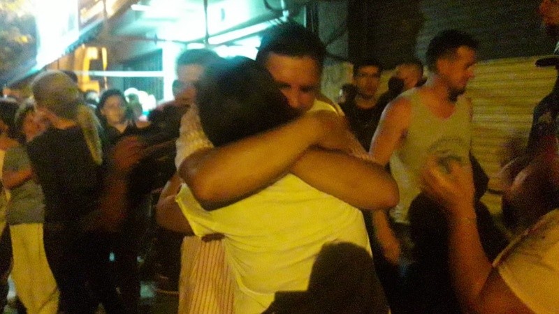 Escalante festeja la histórica victoria en Roldán.