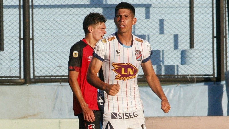 Sepúlveda desniveló de cabeza cuando la Lepra buscaba la victoria.