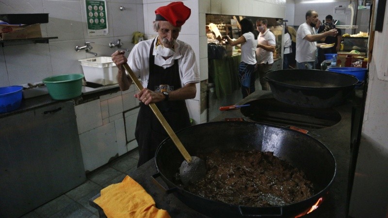 Una paella en el Centre Català.
