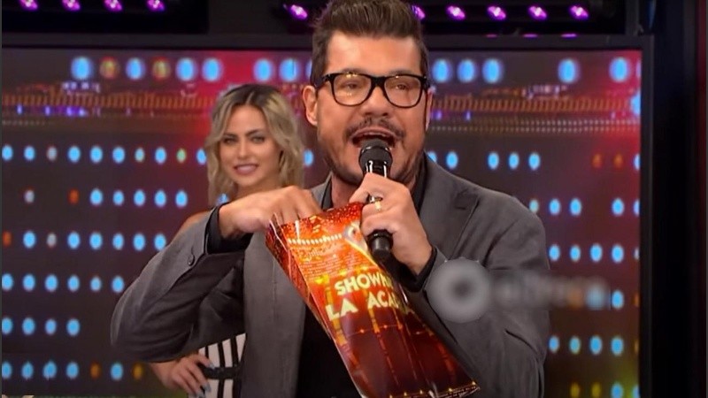 Marcelo Tinelli anunció la decisión del público.