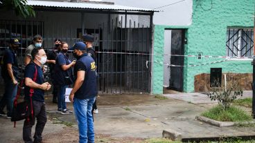 La Policía trabaja en la escena del crimen.