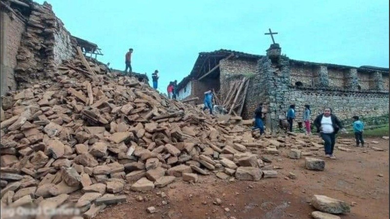 Una imagen de la iglesia Jalca Grande Amazonas tras el terremoto.