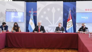 Los funcionarios provinciales se reunieron este lunes con los jefes policiales.