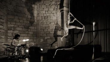 Imagen de prensa de la obra "Breach"